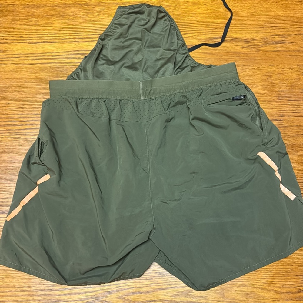 Nike Dri-Fit Shorts - Picture 5 of 7